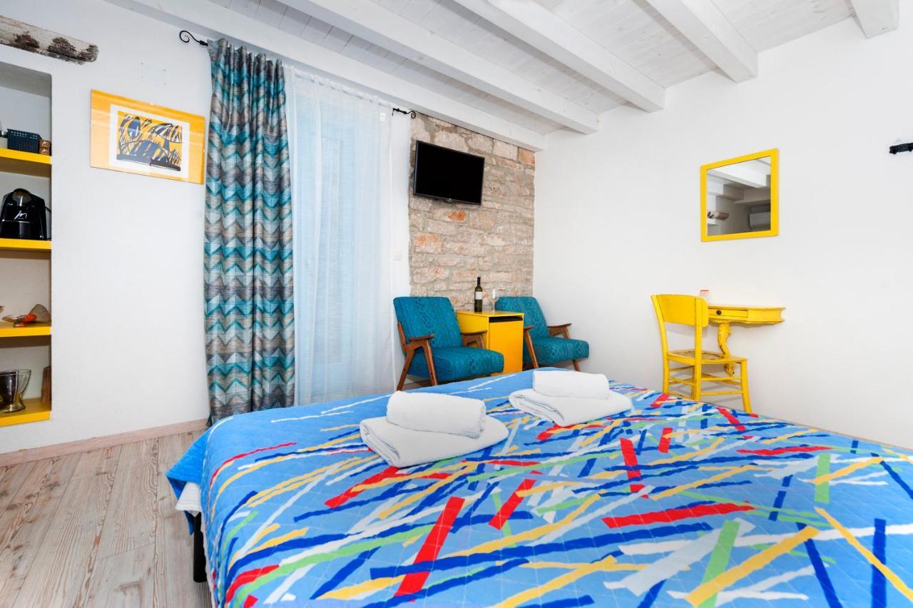 Apartments & Rooms La Casa Barbaro Rovinj Exterior photo